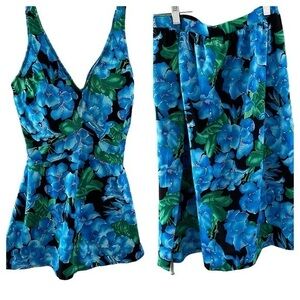 Roxane Swimsuit with matching skirt